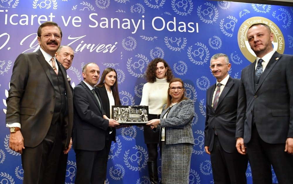 Bakan Pekcan: 