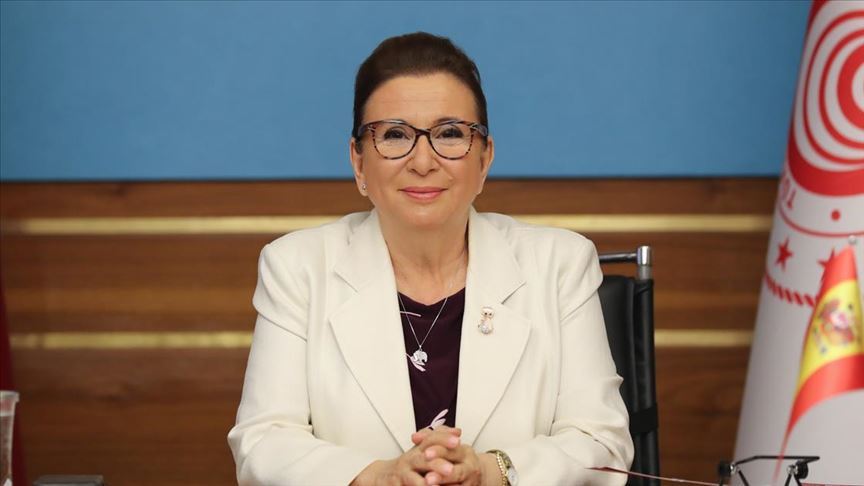 Bakan Pekcan: İş insanları sergi ve fuar eşyasının gümrük işlemlerini hızla tamamlayabilecek