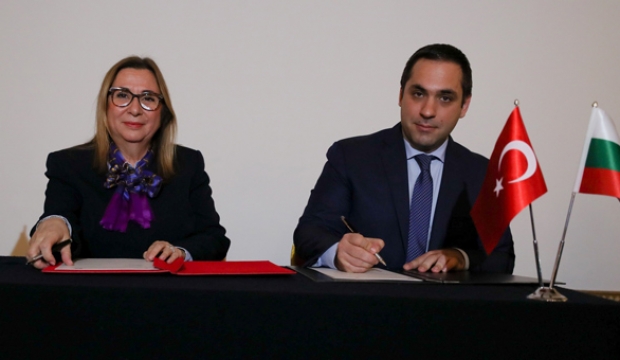 Bakan Ruhsar Pekcan'dan kritik Bulgaristan ziyareti