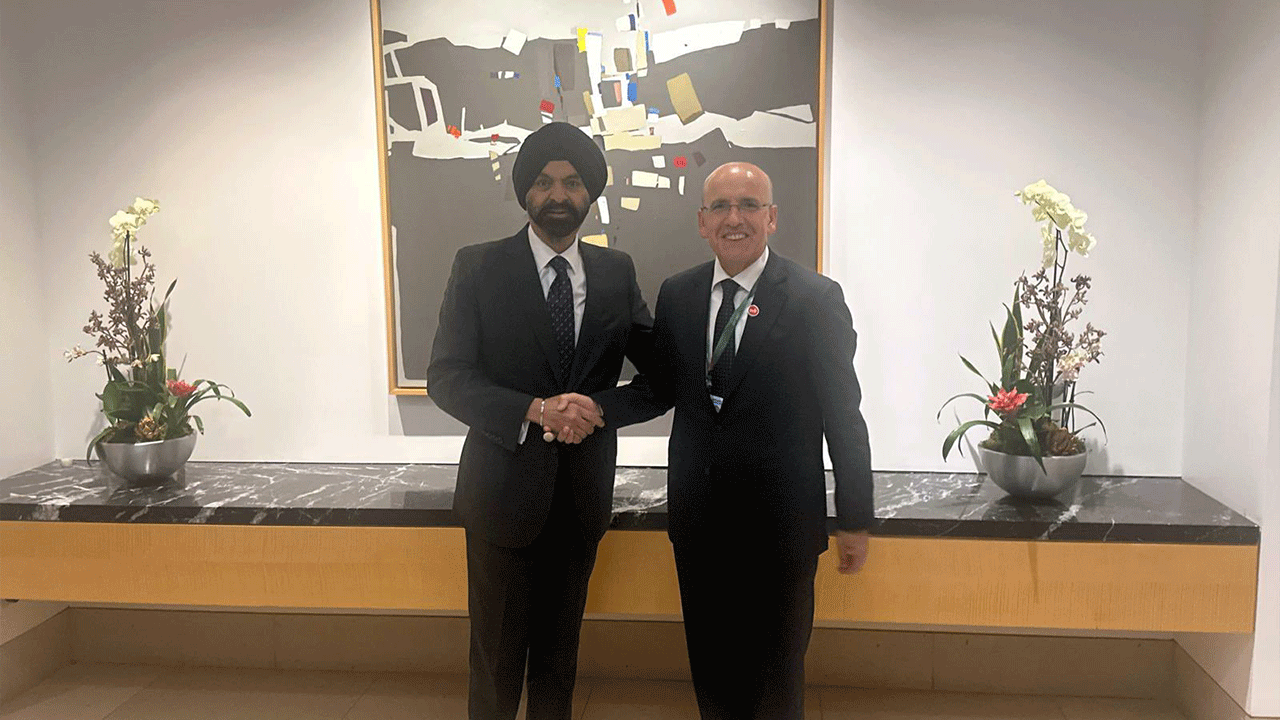 Bakan Şimşek ABD'de yatırımcılarla buluştu!