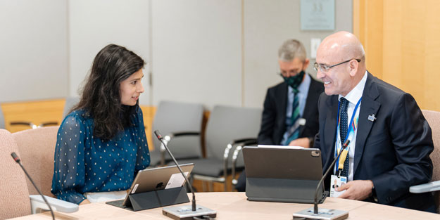 Bakan Şimşek, IMF Başkan Yardımcısı ile görüştü