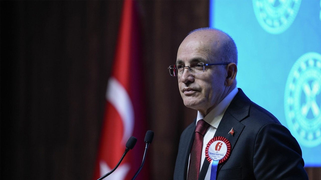 Bakan Şimşek PISA sonuçlarını değerlendirdi! 10 yıllık performansta 3 kulvarın da lideri Türkiye