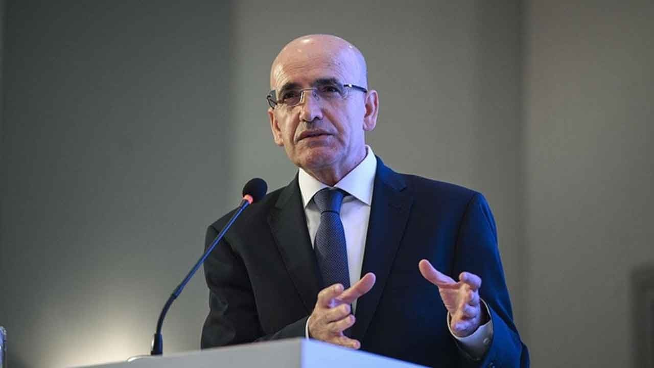 Bakan Şimşek son raporu yorumladı! Yüksek enerji fiyatlarına rağmen düşüş