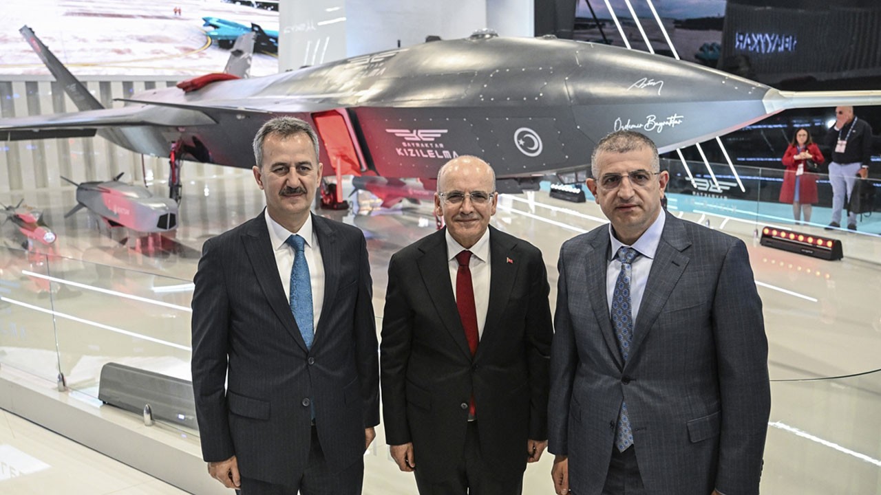 Bakan Şimşek taşı gediğine SAHA’da koydu: En büyük 5. ithalatçıdan en büyük 11. ihracatçıya!