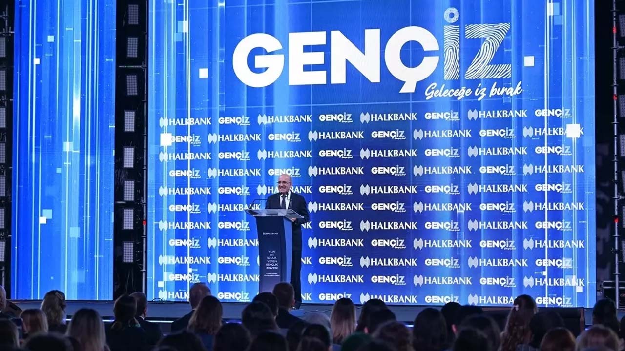 Bakan Şimşek: Türkiye, kredi notunu artıran tek ülke!