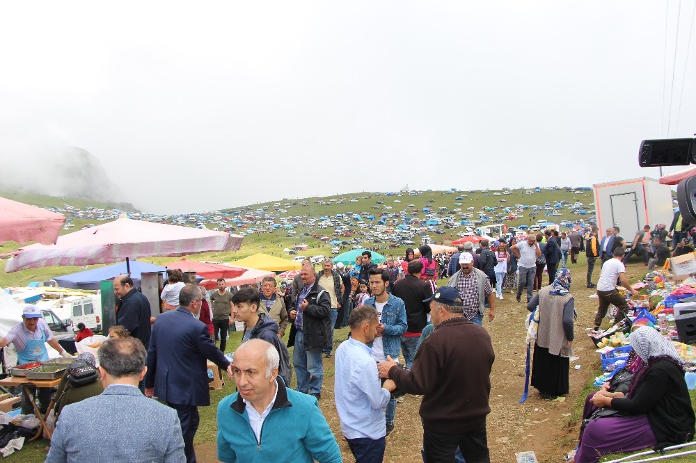 Bakan Soylu Ağasar kıyafetini giydi, şenliğe katıldı 