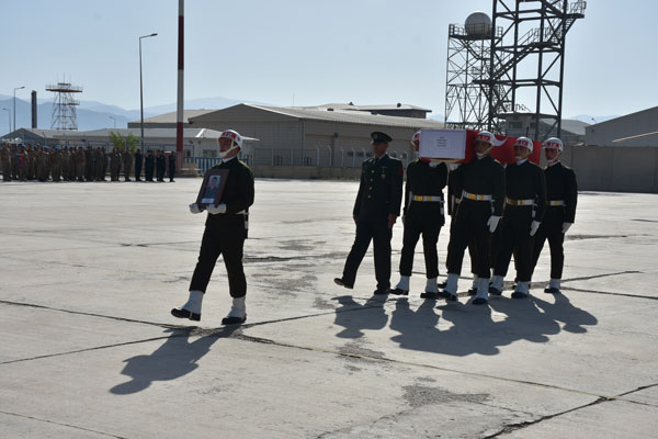 Bakan Soylu da katıldı! Şehit Remzi Nişan için tören
