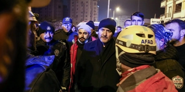 Bakan Soylu deprem bölgesindeki son durumu açıkladı