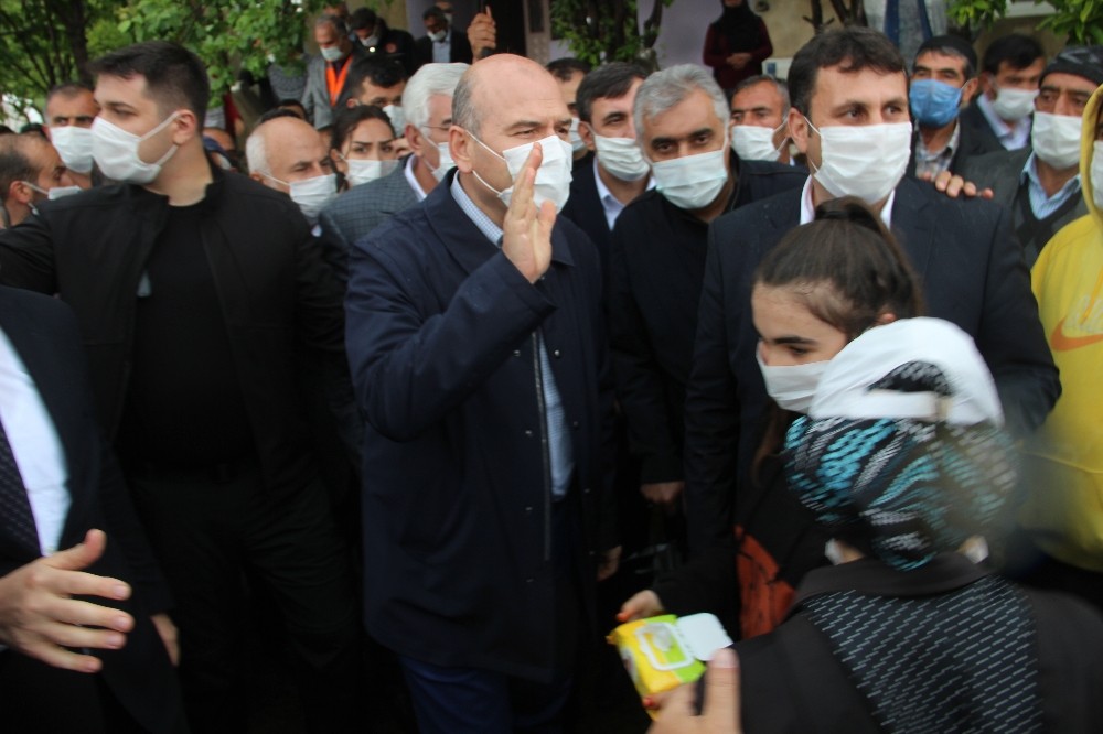 Bakan Soylu: “Depremde yıkılan taş evlerden dolayı kırsal dönüşüm noktasında hazırlıklarımız başladı” 