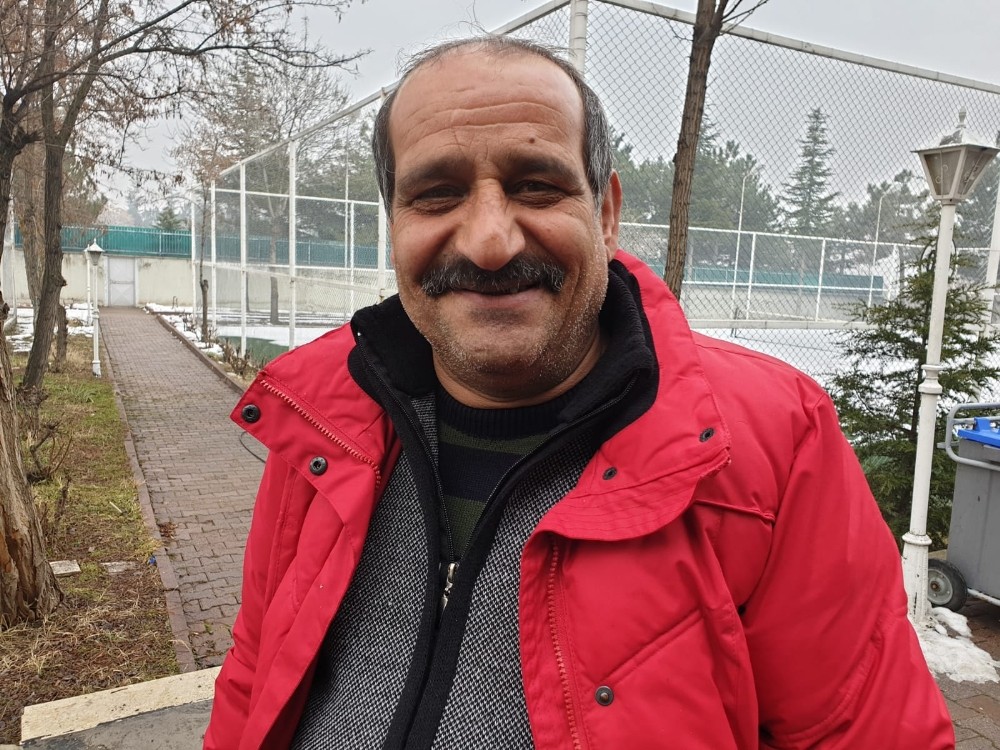 Bakan Soylu devreye girdi, depremzedenin 8 yıllık sağlık sorunu çözüldü 