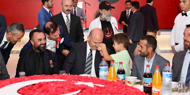Bakan Soylu: Terör örgütü ile onları destekleyen Amerika ve Avrupa'yı da mağlup ediyoruz!