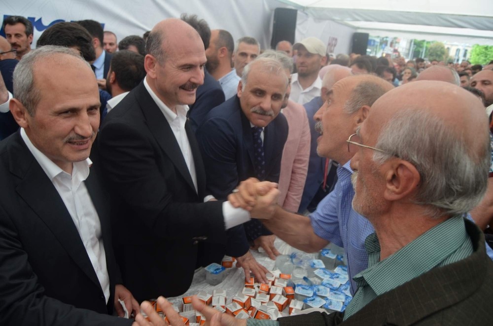 Bakan Soylu Trabzon Havalimanı çıkışında kendisine yönelik tepkiyi gündeme getirdi 