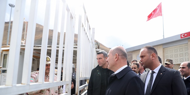Bakan Soylu, Türkiye-İran sınırında