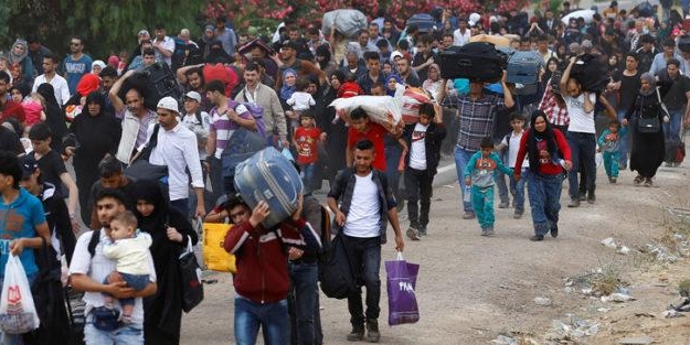 Bakan Soylu Türkiye'deki Suriyeli sayısını açıkladı