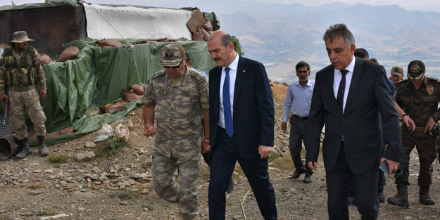 Bakan Soylu üs bölgesinden konuştu: Bugün, birlik ve beraberlik günüdür