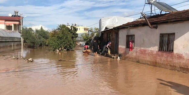 Bakan Soylu'dan Antalya açıklaması! 100 konutta hasar var