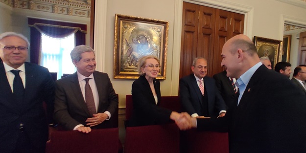 Bakan Soylu'dan Ermeni Patrikhanesi'ne ziyaret