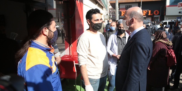 Bakan Soylu'dan esnaf ziyareti