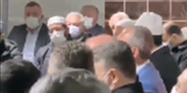 Bakan Soylu'nun annesi son yolcuğuna uğurlanıyor! Bakan Gül’ün Kur’an tilaveti