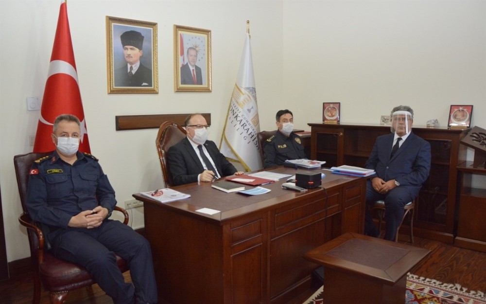 Bakan Soylu’nun başkanlığından Ege Bölgesi Emniyet ve Asayiş Toplantısı yapıldı 