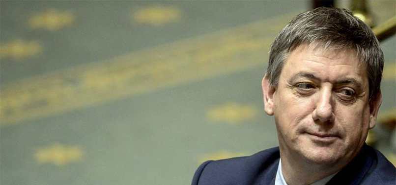 Bütün suçu polis memuruna attılar!