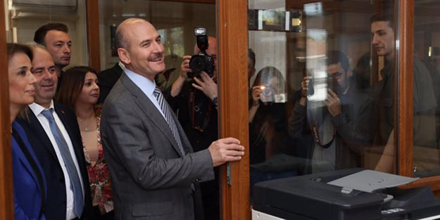 Bakan Süleyman Soylu'dan 'Her şey güzel olacak' diyen vatandaşa muhteşem cevap