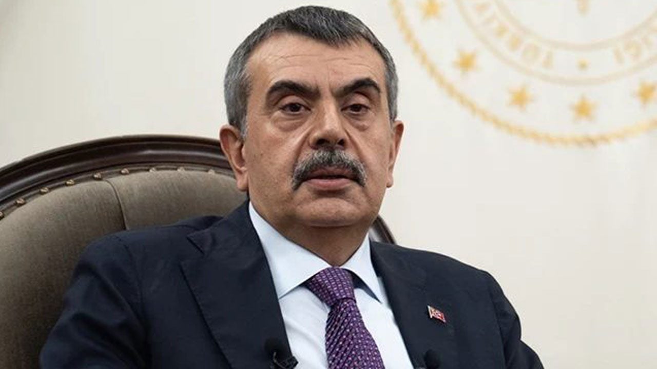 Bakan Tekin’den düzenleme sinyali! Zorunlu eğitimde süre kısalıyor mu?