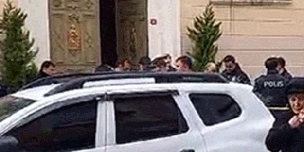 Bakan Tunç ve Bakan Yerlikaya'dan Santa Maria Kilisesi'ndeki saldırıya dair açıklama