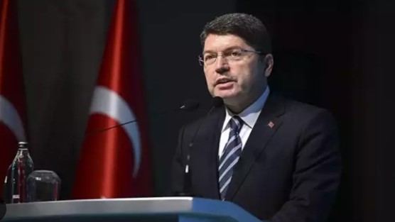 Bakan Tunç'tan açıklama: Instagram açılacak mı?