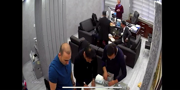 Bakan Tunç'tan CHP'lilerin para skandalına ilişkin açıklama!