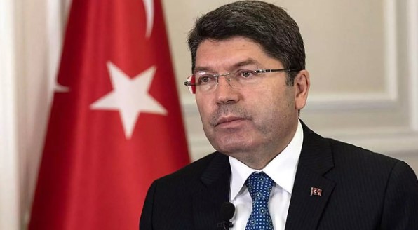 Bakan Tunç'tan etki ajanlığı açıklaması