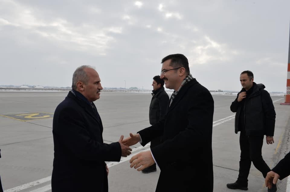 Bakan Turhan, Erzurum’da 