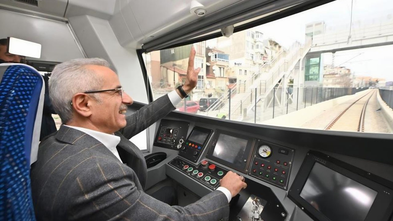 Bakan Uraloğlu açıkladı! Marmaray'da günlük yolcu rekoru kırıldı