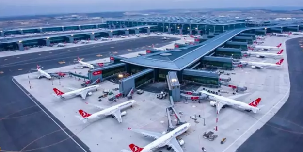 Bakan Uraloğlu duyurdu! Havalimanlarımızda rekor seyahat