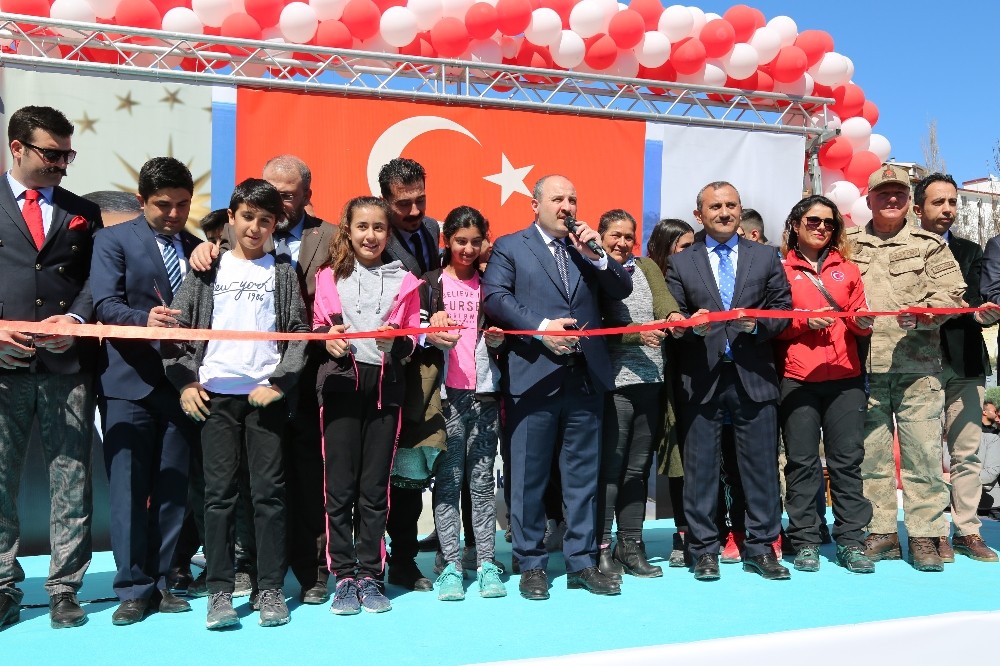 Bakan Varank, 62 plakalı Tunceli’de 18 ayda yapılan 62 projenin açılışını yaptı 