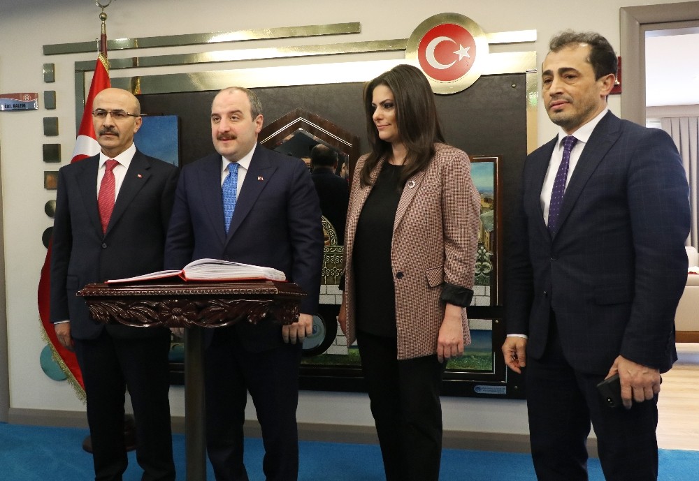 Bakan Varank Adana’da 