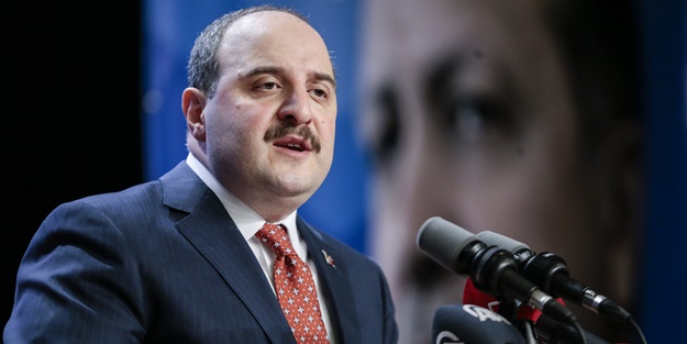 Bakan Varank: Binali abi ile takıldık