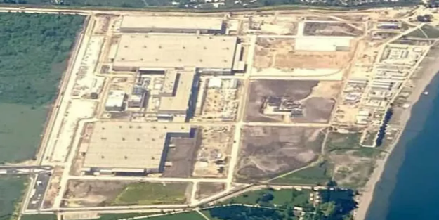 Bakan Varank dev fabrikayı çekti! İşte Togg'un inşaatı