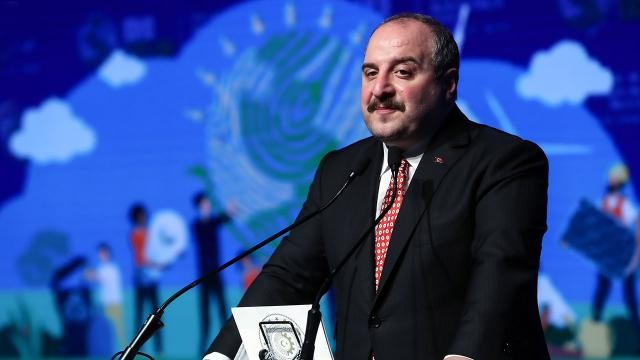 Bakan Varank: Şarj istasyonu kurulması için 300 milyon lira destek vereceğiz