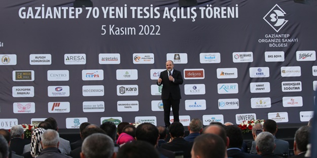 Bakan Varank: Türkiye'yi rotasında tutabilecek bir tane kaptan var