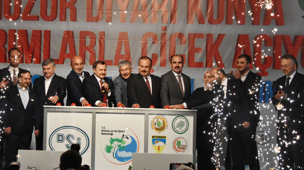 Bakan Veysel Eroğlu, sahurda temel atma ve açılış törenine katıldı