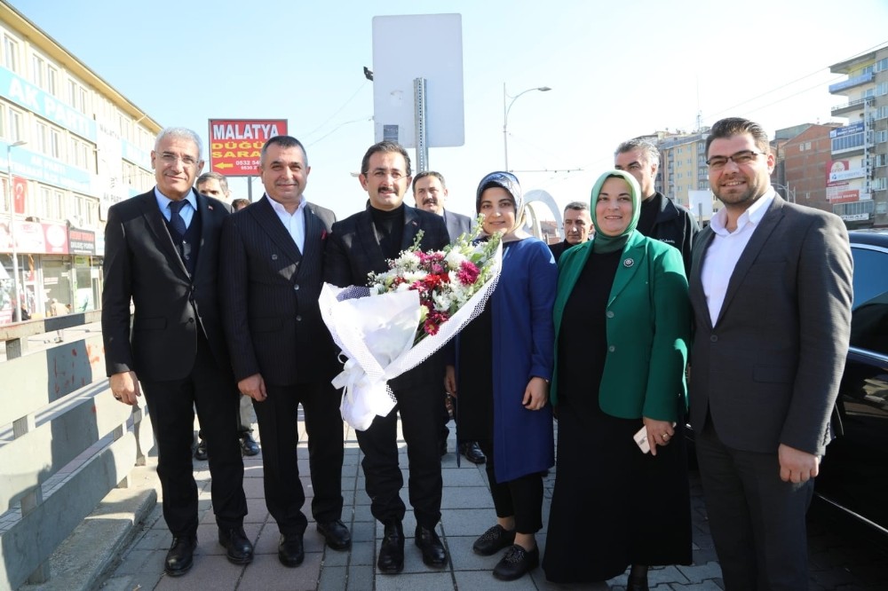 Bakan Yardımcısı Aksu’dan AK Parti’ye ziyaret 