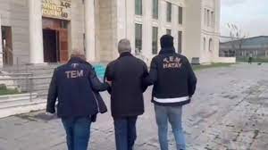 Bakan Yerlikaya: "12 ilde FETÖ’ye yönelik eş zamanlı olarak gerçekleştirilen operasyonlarda 38 şüpheli yakalandı"