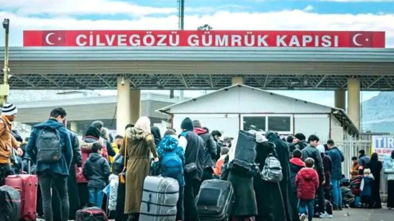 Bakan Yerlikaya dönen Suriyeli sayısını açıkladı: 450 bini aştı