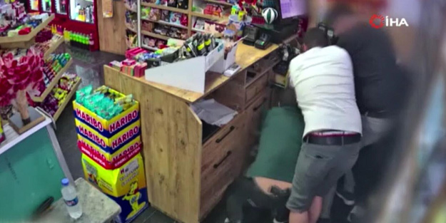 Bakan Yerlikaya duyurdu! Esenyurt'taki kan donduran cinayete ilişkin sıcak gelişme!