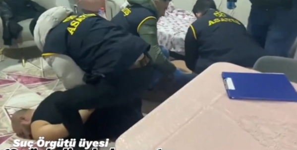 Bakan Yerlikaya duyurdu! KAFES-36 operasyonu ile bir örgüt daha çökertildi