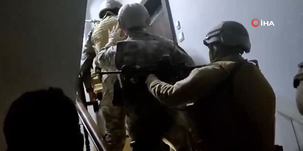 Bakan Yerlikaya İstanbul'daki uyuşturucu operasyonunun görüntülerini paylaştı