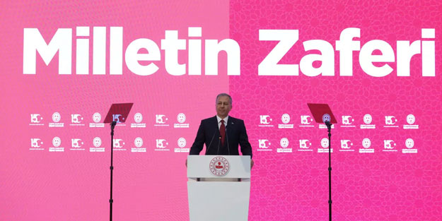 Bakan Yerlikaya: Kahramanlar bayrağımızı yere düşürmediler