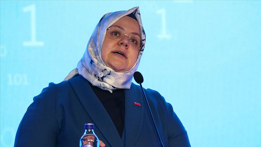 Bakan Zehra Zümrüt Selçuk: Eğitimin her kademesinde 'Kadına Şiddetle Mücadele Müfredatı'