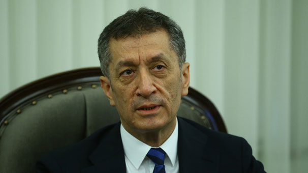 Bakan Ziya Selçuk'tan öldürülen öğretmen için taziye mesajı